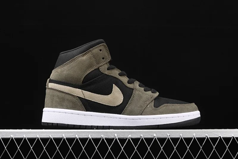 All categories Air Jordan Jordan series basketball shoes Air Jordan 1 Mid Air Jordan 1 Mid AJ1 Joe 1 mid-top series military green color BQ6472-030